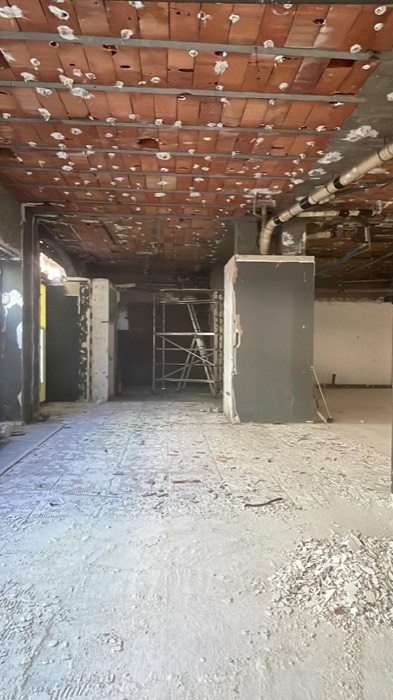 Demolición interior de local - Reformas Marian Zaragoza