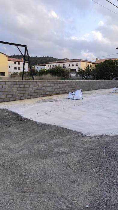 Muro de bloque de hormigón - Reformas Marian Zaragoza
