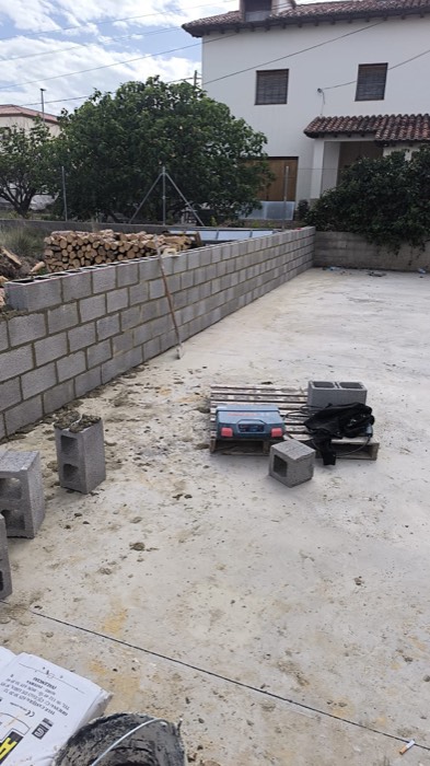 Muro de bloque de hormigón - Reformas Marian Zaragoza